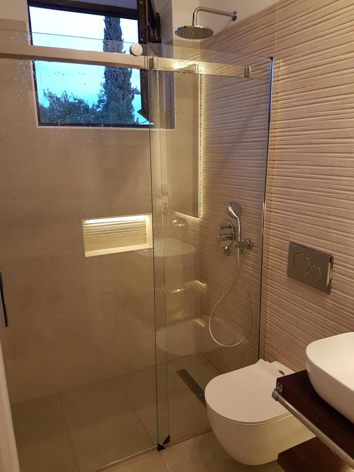 Golden view luxury apartment Maslinica Extérieur photo